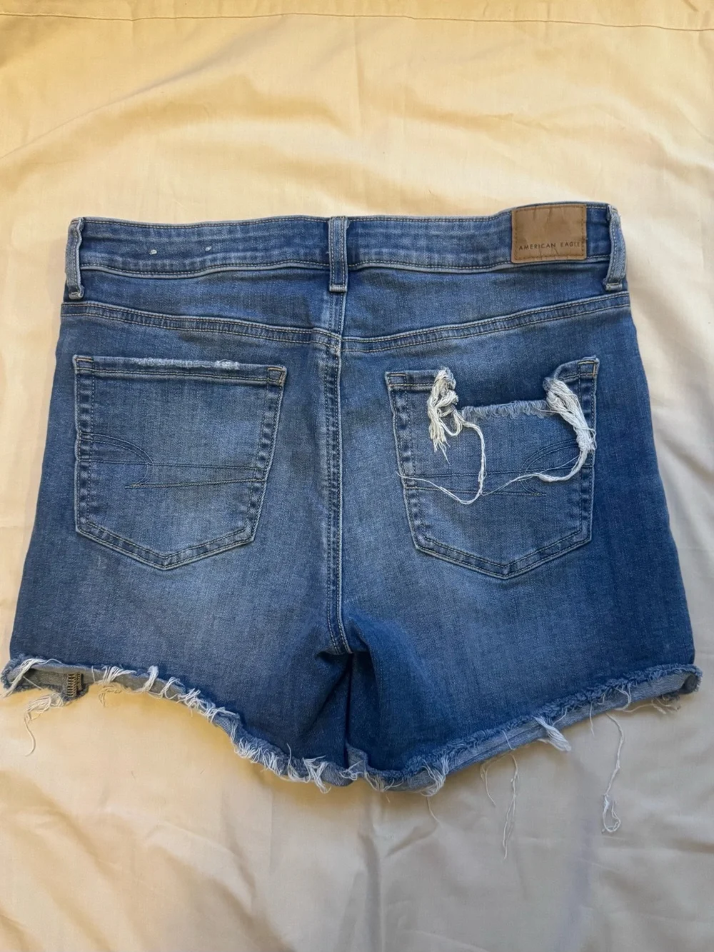 American Eagle Denim Cutoff Shorts Size 8 Raw Hem Festival Summer